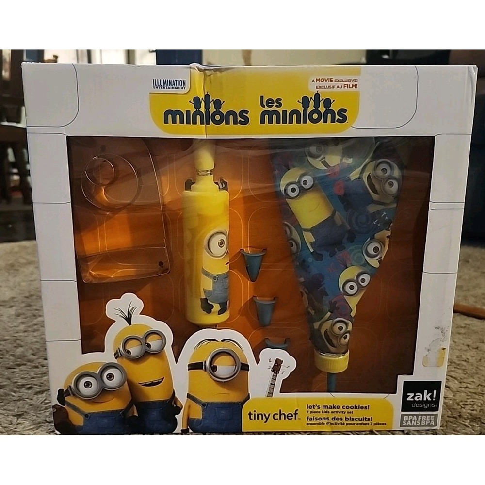 Minions Tiny Chef Kids 7 Pc Cookie Cooking Baking Set Gift Cutter Rolling Pin